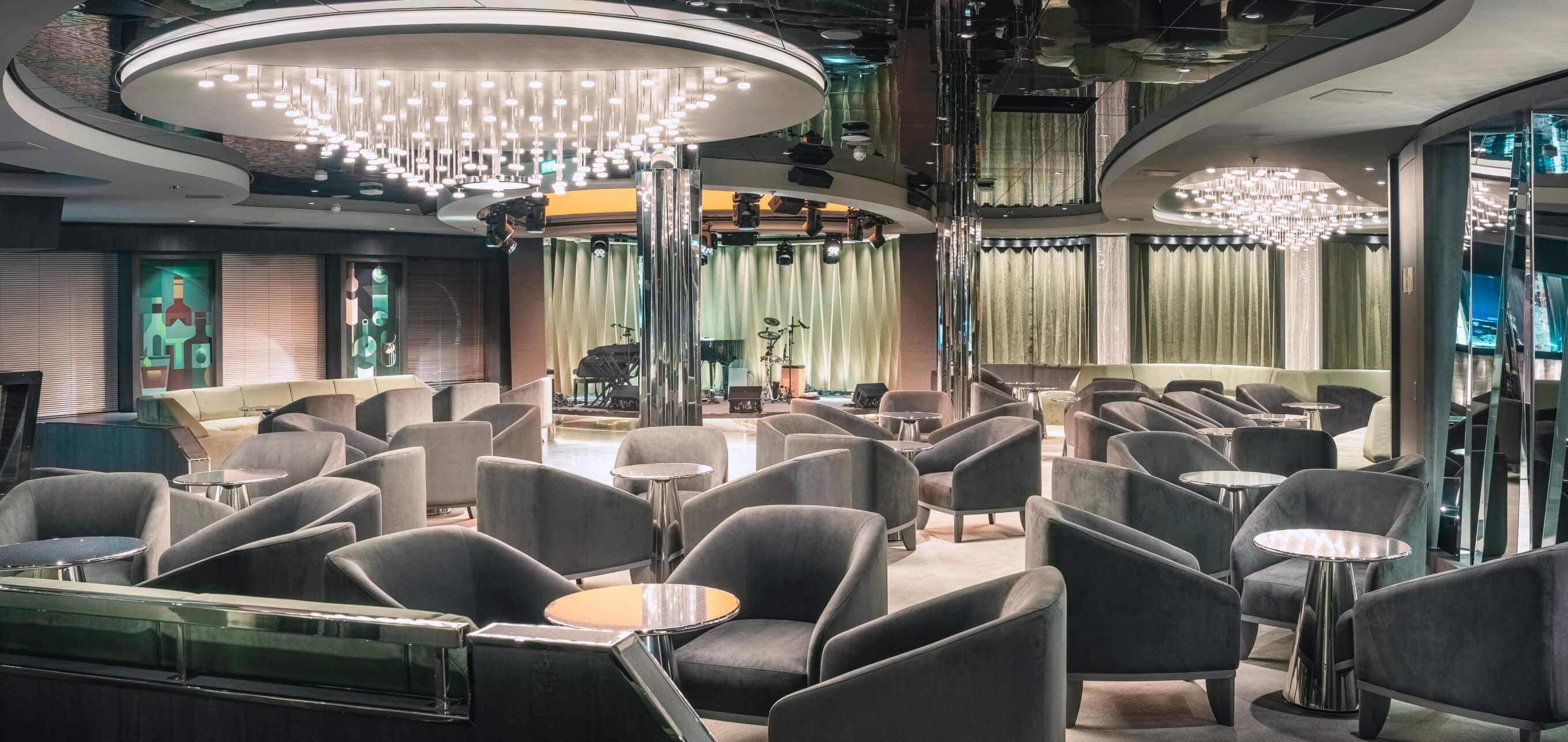 Enjoy drinks and live music at the Dolce Vita Bar onboard MSC World America | MSC Cruises